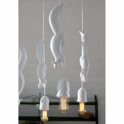 Viadurini Lighting Designer Pendelleuchten-Hängelampe aus mattweißer Keramik mit Eichhörnchen und Eichel - Eichhörnchen