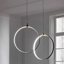 Viadurini Lighting Moderne Pendelleuchten-Hängelampe aus schwarzem Aluminium und Naturmessing Made in Italy - Norma