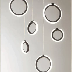 Viadurini Lighting Moderne Kronleuchter-Hängender Kronleuchter aus schwarz lackiertem Metall mit 6 LED-Leuchten – Zeder