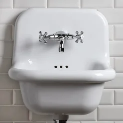 Viadurini Bathroom Vintage Waschbecken|Farbige Waschbecken-Hängendes Badezimmer-Waschbecken aus weißer und farbiger Keramik 42 cm - Meridiano