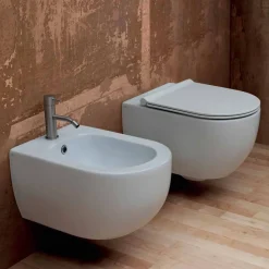Viadurini Bathroom Bidet-Hängendes Bidet aus Keramik, modernes Design Star 55x35 made in Italy