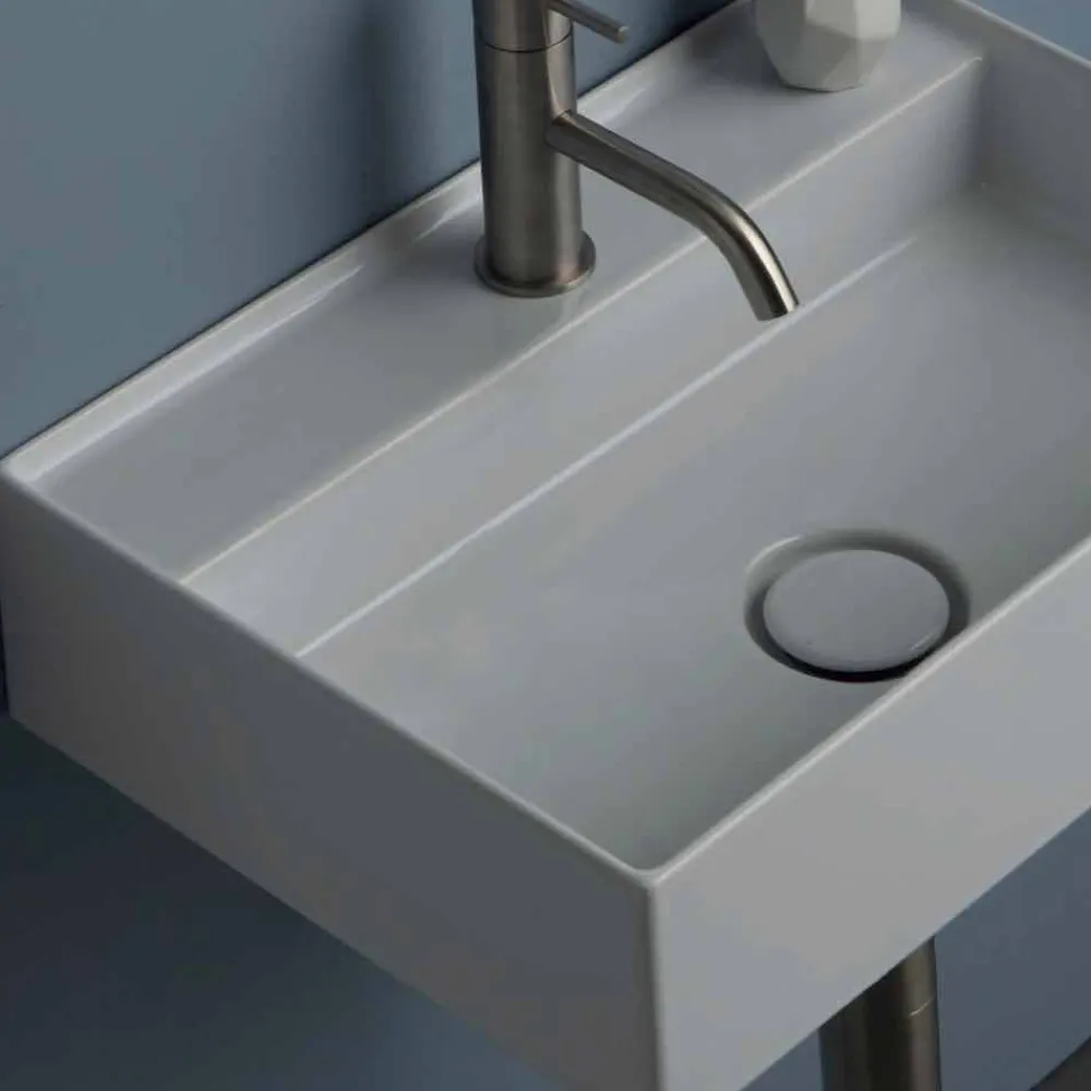 Viadurini Bathroom Farbige Waschbecken-Hängewaschbecken Sun aus Keramik 50x35 cm, in verschiedenen Farben verfügbar