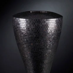 Viadurini Living Deko Vasen-Hochmoderne Polyethylenvase Made in Italy Hohe Qualität - Timodeo