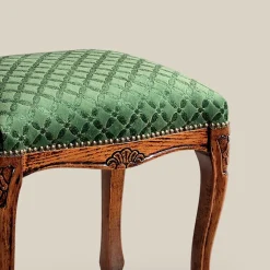 Viadurini Classic Sitzsäcke|Sitzsäcke-Hocker im klassischen Stil aus Walnussholz und Stoff Made in Italy - Luxus