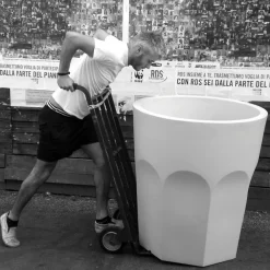 Viadurini Living Deko Vasen-Hohe dekorative Vase mit Glasform aus Polyethylen Made in Italy - Pucca