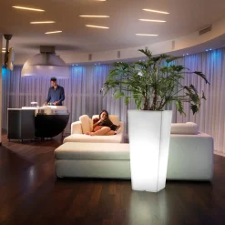 Viadurini Living Deko Vasen-Hohe Innenvase aus weißem Polyethylen Made in Italy - Devid