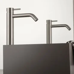 Viadurini Taps Waschbeckenarmaturen-Hoher Waschtischmischer mit langem Auslauf aus AISI 316L-Stahl - Artigli