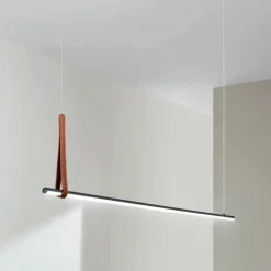 Viadurini Lighting Moderne Pendelleuchten-Horizontale Hängelampe aus Metall und Details aus Kunstleder – Zypresse