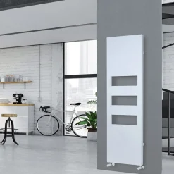 Viadurini Radiators Heizkörper Hydraulisch-Hydraulische Heizplatte aus Kohlenstoffstahl, hergestellt in Italien – kandiert