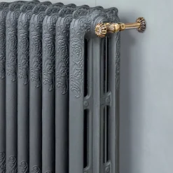 Viadurini Radiators Heizkörper-Hydraulischer Gusseisenheizkörper mit 3 verzierten Säulen – Vanillin