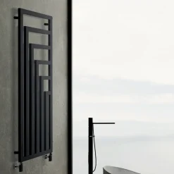 Scirocco H Handtuchheizkörper Wasser-Hydraulischer Handtuchwärmer aus Stahl mit modernem Design Made in Italy - Potentia