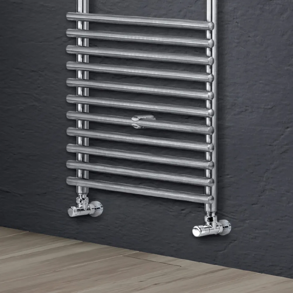 Viadurini Radiators Handtuchheizkörper Wasser-Hydraulischer Handtuchwärmer aus satiniertem Stahl, hergestellt in Italien – Peel