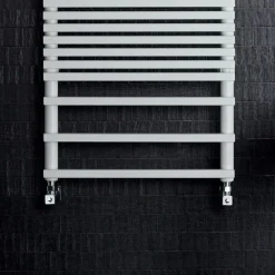 Viadurini Radiators Handtuchheizkörper Wasser-Hydraulischer Handtuchwärmer mit Struktur aus Kohlenstoffstahl, hergestellt in Italien – Creme