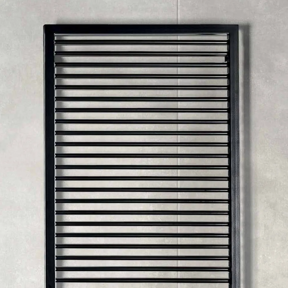 Scirocco H Handtuchheizkörper Wasser-Hydraulischer Handtuchwärmer für Badezimmer aus Graphitstahl - Shadow von Scirocco