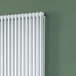 Viadurini Radiators Heizkörper Hydraulisch-Hydraulischer Heizkörper mit dreifacher Serie vertikaler Elemente, hergestellt in Italien – Cenci