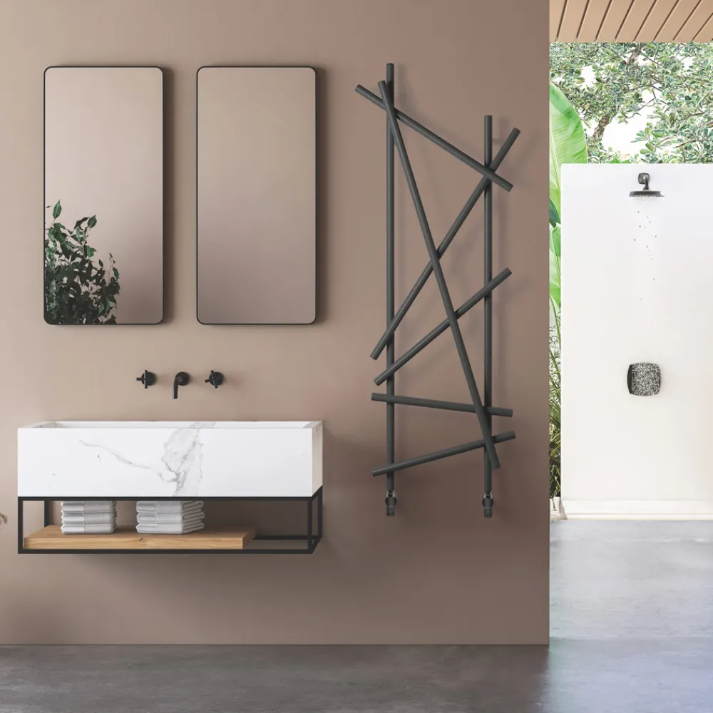 Scirocco H Heizkörper Hydraulisch-Hydraulischer Stahlheizkörper mit Rundrohren Made in Italy - Random