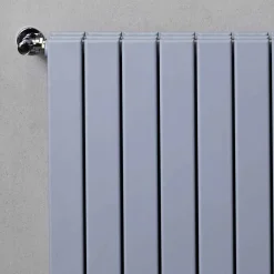 Viadurini Radiators Heizkörper Hydraulisch-Hydraulischer Wandkühler Design Niedrig Modern Vertikal 1824 W - Picchio