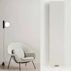 Viadurini Radiators Heizkörper Hydraulisch-Hydraulischer Wandkühler mit vertikaler Ausführung aus Stahl 900 W - 1000 Leitungen