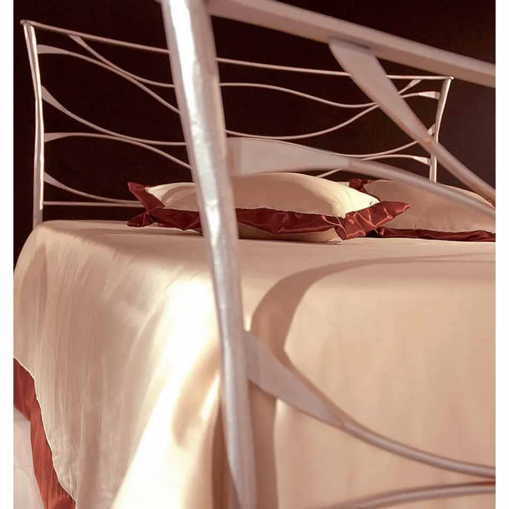 Viadurini Night Design Maßgeschneiderte Möbel|Schmiedeeisen Doppelbetten-Idra Doppelbett aus Schmiedeeisen in Design