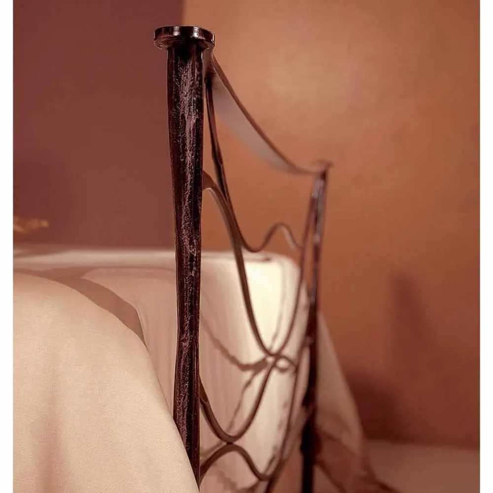 Viadurini Night Design Maßgeschneiderte Möbel|Schmiedeeisen Doppelbetten-Idra Doppelbett aus Schmiedeeisen in Design