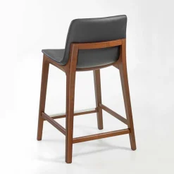 Viadurini Living Küchenhocker-Küchenhocker mit festem Design aus Leder und Holz, hergestellt in Italien – Rocco