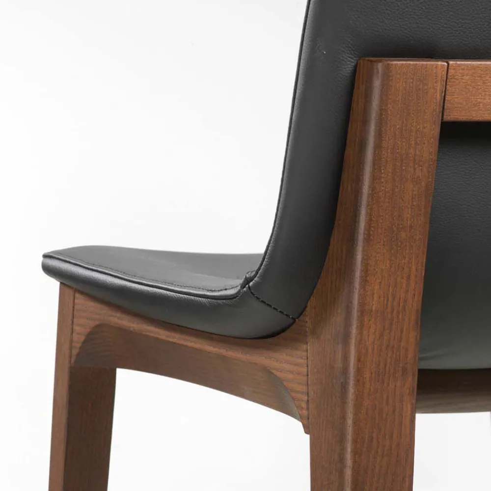 Viadurini Living Küchenhocker-Küchenhocker mit festem Design aus Leder und Holz, hergestellt in Italien – Rocco