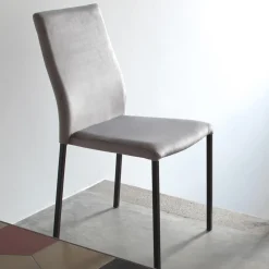 Viadurini Living Moderne Stühle-Küchenstuhl mit Metallbeinen und Samtsitz, 4 Stück - Darvina