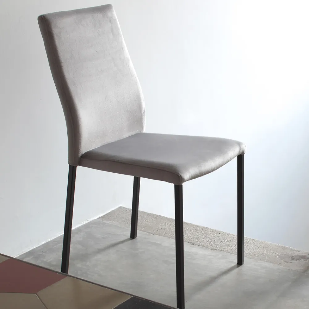 Viadurini Living Moderne Stühle-Küchenstuhl mit Metallbeinen und Samtsitz, 4 Stück - Darvina