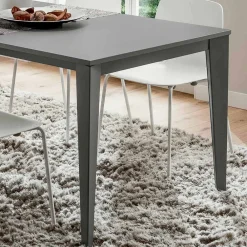 Viadurini Living Esstische-Küchentisch aus lackiertem Metall mit Tischplatte aus Fenix Made in Italy - Efisto