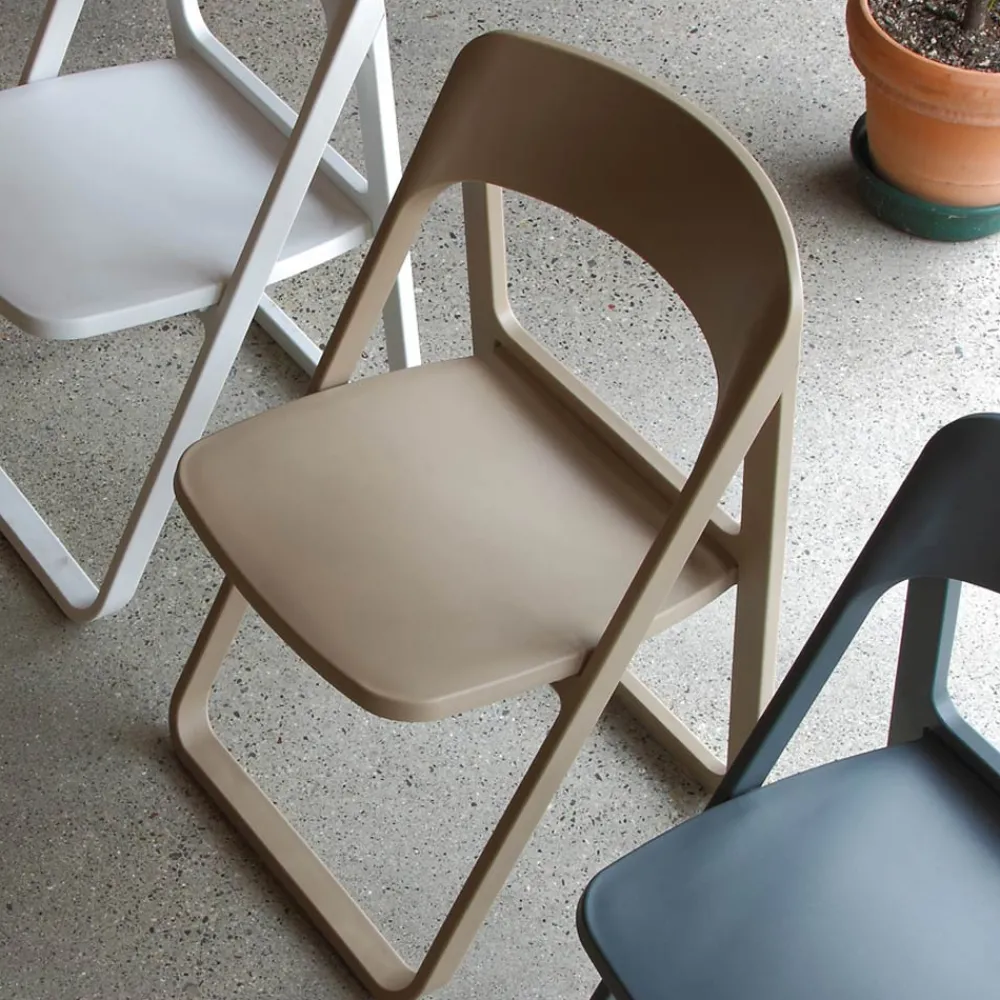 Viadurini Living Moderne Stühle-Klappbarer Esszimmerstuhl aus farbigem Polypropylen, 4 Stück – Eliana