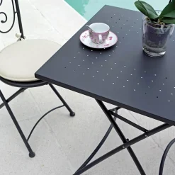 Viadurini in the Garden Garten Beistelltisch-Klappbarer quadratischer Garten-Couchtisch aus anthrazitgrauem Eisen - Zoubiba