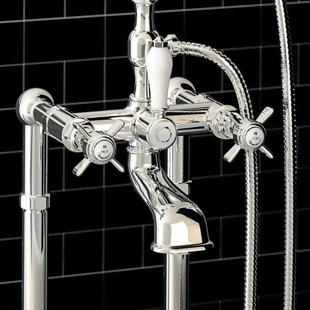 Viadurini Taps Badewannearmaturen-Klassischer Bodenmischer für Badewanne Made in Italy Messing - Omidio