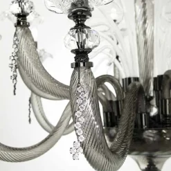 Viadurini Lighting Klassische Kronleuchter-Klassischer 6-flammiger Kronleuchter aus mundgeblasenem Glas mit floralen Details - Bluminda