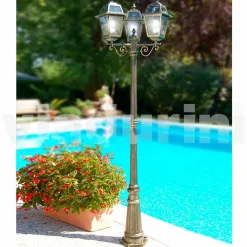 Viadurini Lighting Gartenlampion-Klassischer Garten-Laternenpfahl mit drei Lichtern aus Aluminium, Kristel