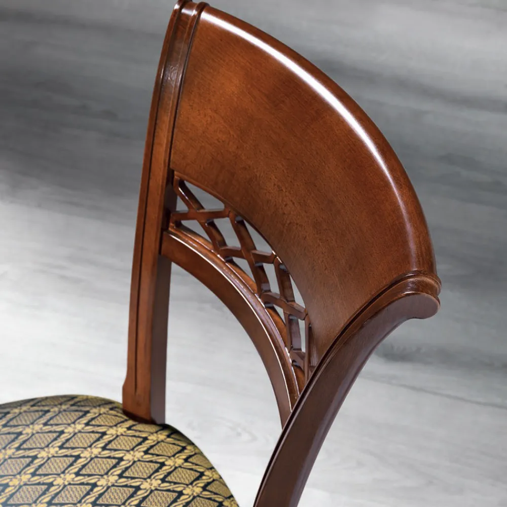 Viadurini Living Klassische Stühle-Klassischer Stuhl aus Buchenholz mit verzierter Rückenlehne und Stoff - Milissa