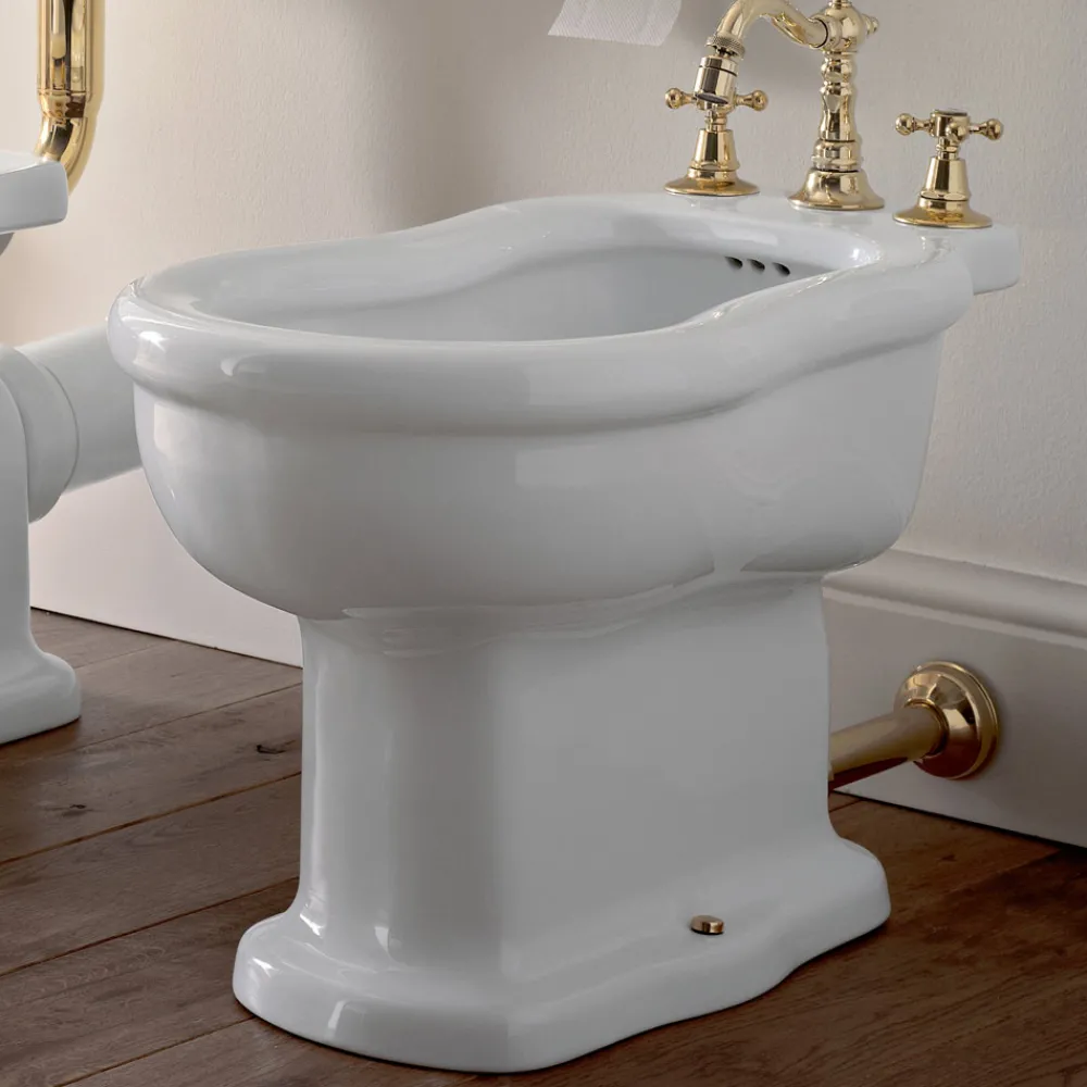 Viadurini Bathroom Bidet-Klassisches Design Weißes Bidet aus weißer Keramik Made in Italy - Paulina
