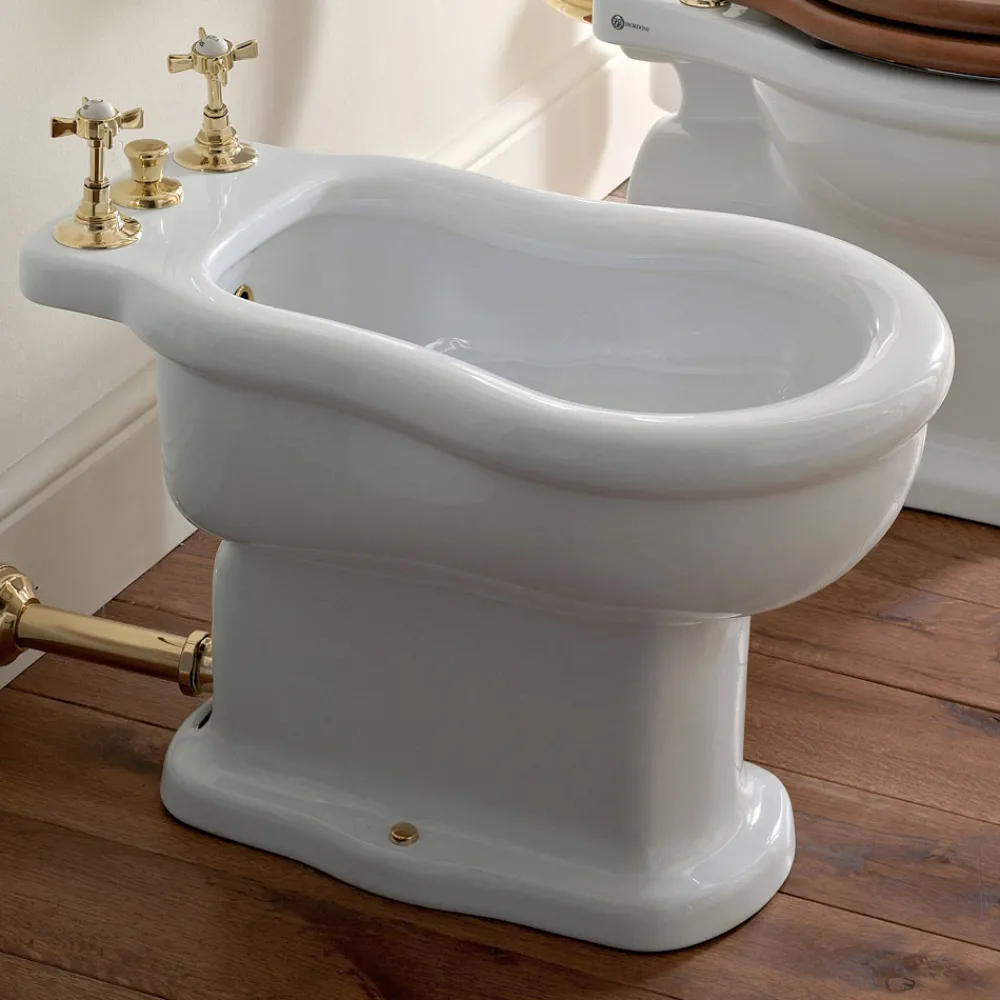 Viadurini Bathroom Bidet-Klassisches Design Weißes Bidet aus weißer Keramik Made in Italy - Paulina