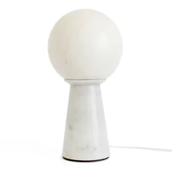 Viadurini Lighting Moderne Tischlampen-Konische Lampe mit weißer Kugel und Marmorsockel Made in Italy - Tobio