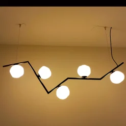 Viadurini Lighting Design Kronleuchter-Kronleuchter aus dunklem Messing und Steinglas, hergestellt in Italien – Bottega