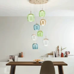 Viadurini Lighting Moderne Kronleuchter-Kronleuchter aus goldlackiertem Metall und LED-Licht und farbigem Glas – Hainbuche