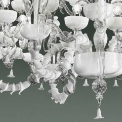 Viadurini Lighting Klassische Kronleuchter-Kronleuchter mit 27 Lichtern aus weißem Venedig Glas, handgefertigt in Italien - Regina