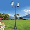 Viadurini Lighting Gartenlampion-Laternenpfahl 2 Lichter aus Aluminium und Glas im Vintage-Stil, hergestellt in Italien – Vivian