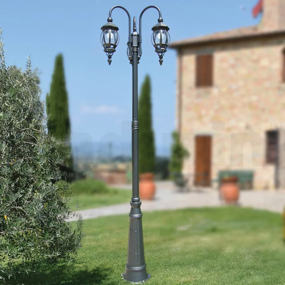 Viadurini Lighting Gartenlampion-Laternenpfahl mit 3 Lichtern im Vintage-Stil aus anthrazitfarbenem Aluminium, hergestellt in Italien – Empire