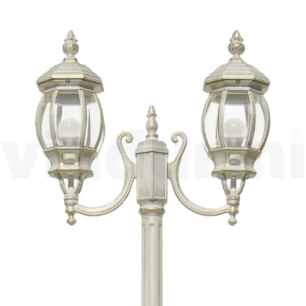 Viadurini Lighting Gartenlampion-Laternenpfahl mit 2 Lichtern im Vintage-Stil aus weißem Aluminium, hergestellt in Italien – Dodo