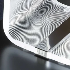 Viadurini Lighting Moderne Tischlampen-LED-Lampe in transparentem Acryl-Kristall-Laser-Dekor - Robiola