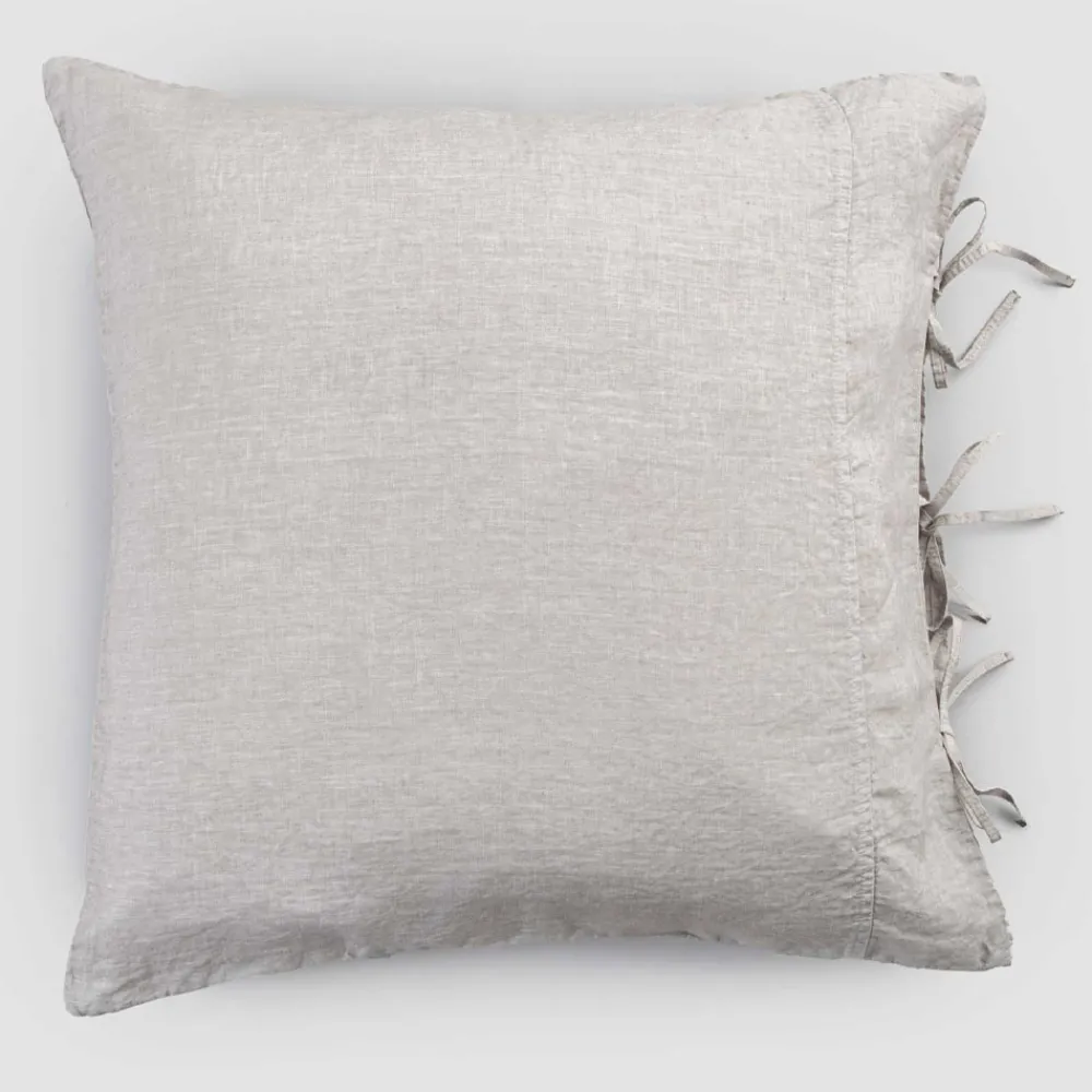 Viadurini Textile Kissenbezüge-Leichter Kissenbezug aus Kreide oder Retro-Leinen mit quadratischen Schnürsenkeln - Prisco