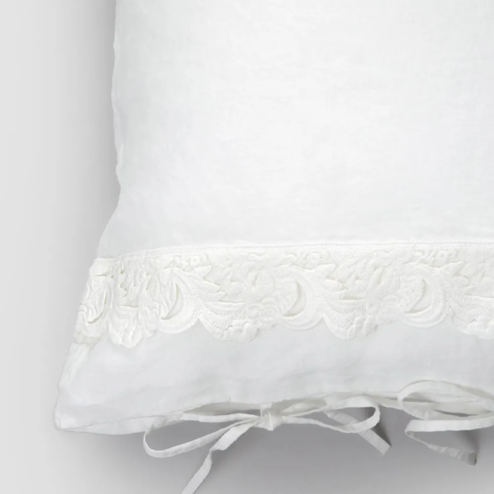 Viadurini Textile Kissenbezüge-Leinen Kissenbezug mit Armonia Spitze und Staub oder Rücken Schnürsenkel - Masone