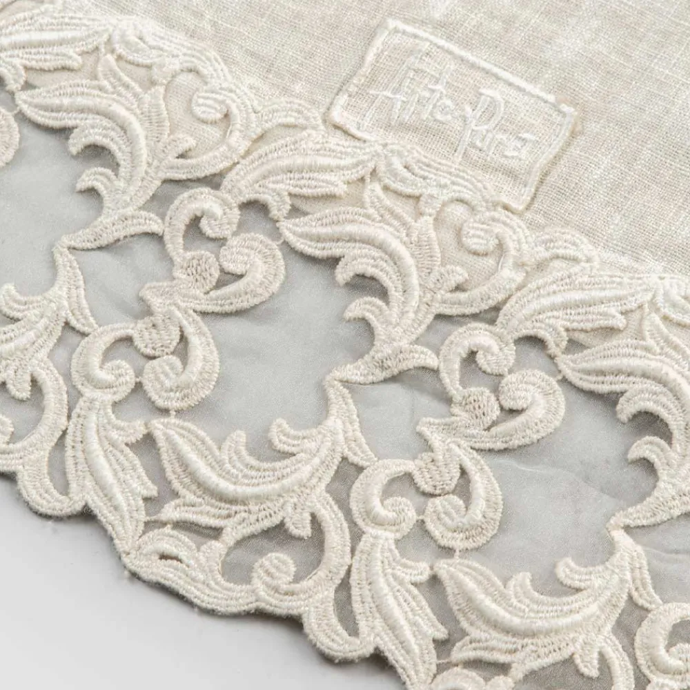 Viadurini Textile Runner-Leinen Tischläufer mit Spitze, Luxus Design in 2 Farben - Farnese