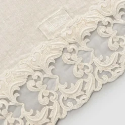 Viadurini Textile Runner-Leinen Tischläufer mit Spitze, Luxus Design in 2 Farben - Farnese