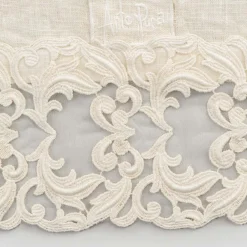 Viadurini Textile Runner-Leinen Tischläufer mit Spitze, Luxus Design in 2 Farben - Farnese